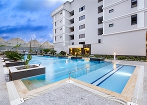 Просторий пентхаус 3 + 1 з видом на море всього в 50 метрах від пляжу