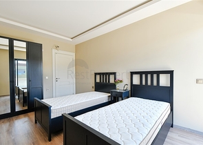 Просторий пентхаус 3 + 1 з видом на море всього в 50 метрах від пляжу