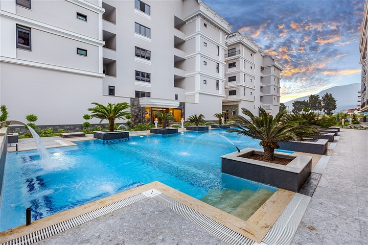 Пентхаус 3 + 1 в 50 метрах від моря-простір і комфорт поруч з природою