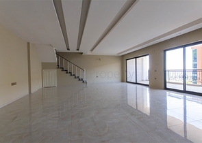 Пентхаус 3 + 1 в 50 метрах від моря-простір і комфорт поруч з природою