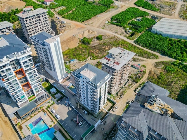 Сучасний пентхаус 2 + 1 в престижному комплексі в Махмутларі