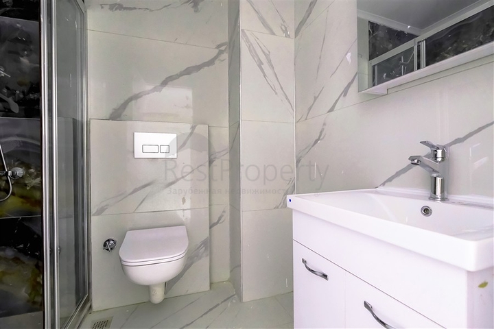 Сучасний пентхаус 2 + 1 в престижному комплексі в Махмутларі