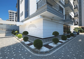 Сучасний пентхаус 2 + 1 в престижному комплексі в Махмутларі