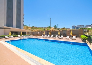 Сучасний пентхаус 2 + 1 в престижному комплексі в Махмутларі