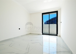 Сучасний пентхаус 2 + 1 в престижному комплексі в Махмутларі