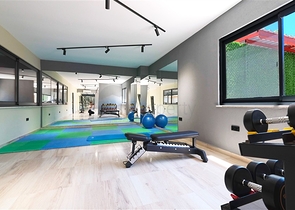 Сучасний пентхаус 2 + 1 в престижному комплексі в Махмутларі