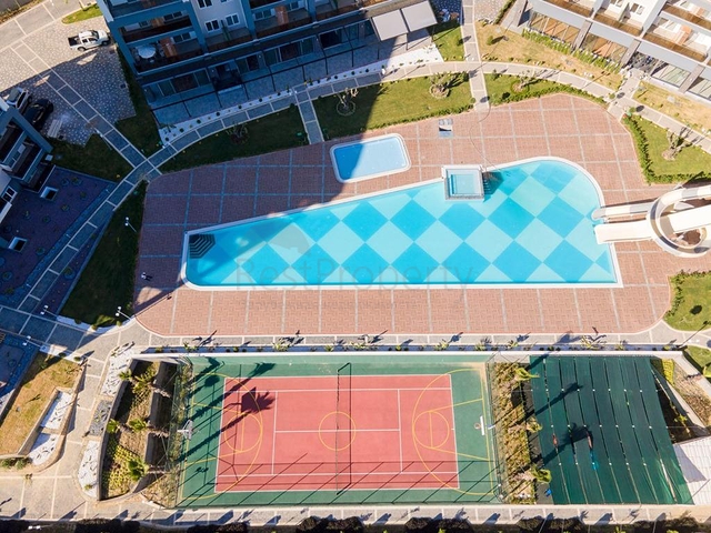 Простора мебльована квартира 3+1 в сучасному житловому комплексі в Авсалларі