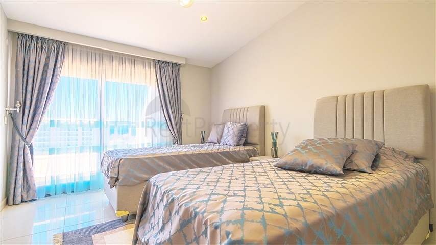 Пентхаус з панорамою моря в мальовничій частині Каргиджака