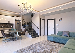 Пентхаус з панорамою моря в мальовничій частині Каргиджака