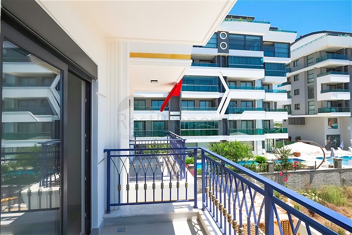 Простора квартира з видом на море в мальовничому районі Аланії