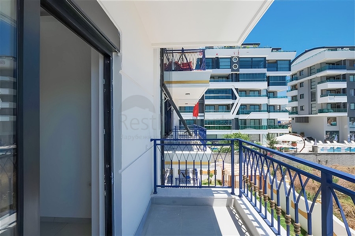 Простора квартира з видом на море в мальовничому районі Аланії