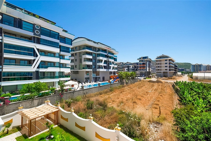 Простора квартира з видом на море в мальовничому районі Аланії