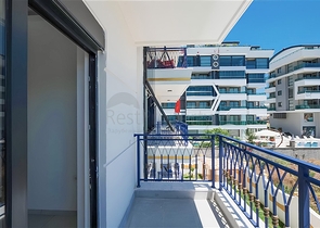 Простора квартира з видом на море в мальовничому районі Аланії