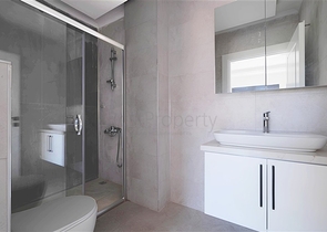 Простора квартира з видом на море в мальовничому районі Аланії