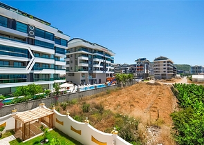 Простора квартира з видом на море в мальовничому районі Аланії