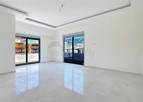 Пентхаус біля моря з просторою терасою в районі Каргаджак 