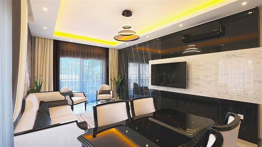 Просторий мебльований дуплекс з терасою і видом на море в сучасному житловому комплексі