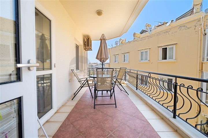 Затишна мебльована квартира 2 + 1 поруч з пляжем в районі Тосмур