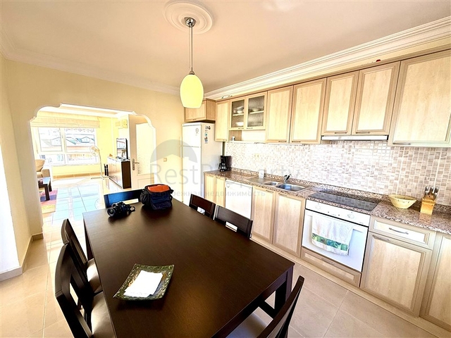 Комфортна мебльована квартира 2+1 в доглянутому житловому комплексі в районі Джікджіллі