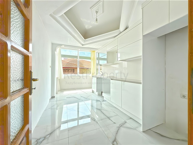 Затишна квартира з видом на море біля підніжжя аланійської фортеці