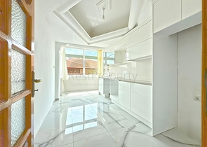 Затишна квартира з видом на море біля підніжжя аланійської фортеці