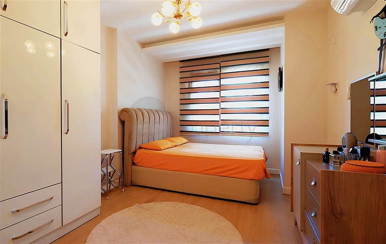 Затишок і комфорт біля моря: квартира з ідеальним розташуванням в Тосмурі