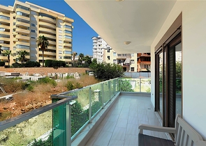 Затишок і комфорт біля моря: квартира з ідеальним розташуванням в Тосмурі