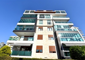 Затишок і комфорт біля моря: квартира з ідеальним розташуванням в Тосмурі