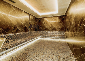 Сучасна квартира з садом біля моря в мальовничому районі