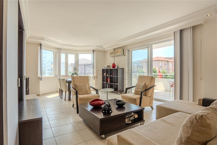 Затишна квартира недалеко від пляжу Клеопатри