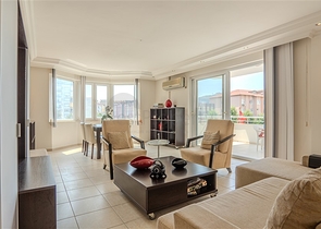 Затишна квартира недалеко від пляжу Клеопатри