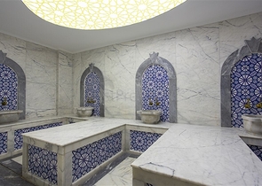 Просторий пентхаус 4 + 1 з багатою інфраструктурою в серці району Оба