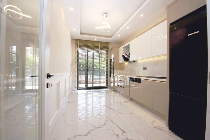 Сучасні квартири в комплексі з багатою інфраструктурою в районі Оба