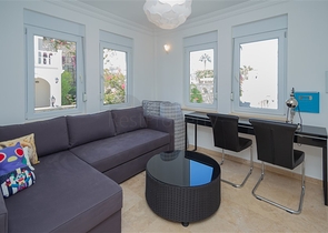 Розкішна вілла з панорамним видом на море в одному з найпрестижніших районів Аланії