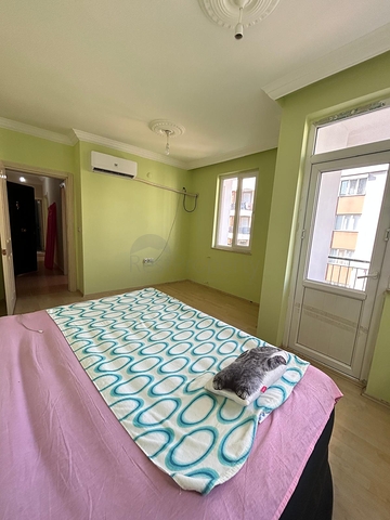 Квартира планування 2 + 1 в мікрорайоні Кизиларик - Анталія