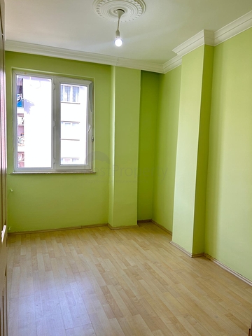 Квартира планування 2 + 1 в мікрорайоні Кизиларик - Анталія