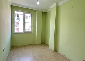 Квартира планування 2 + 1 в мікрорайоні Кизиларик - Анталія