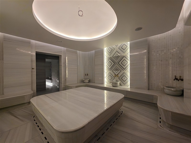 Сучасна квартира біля моря в престижному районі Турклер