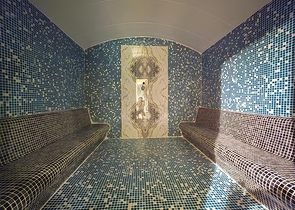 Сучасна квартира біля моря в престижному районі Турклер