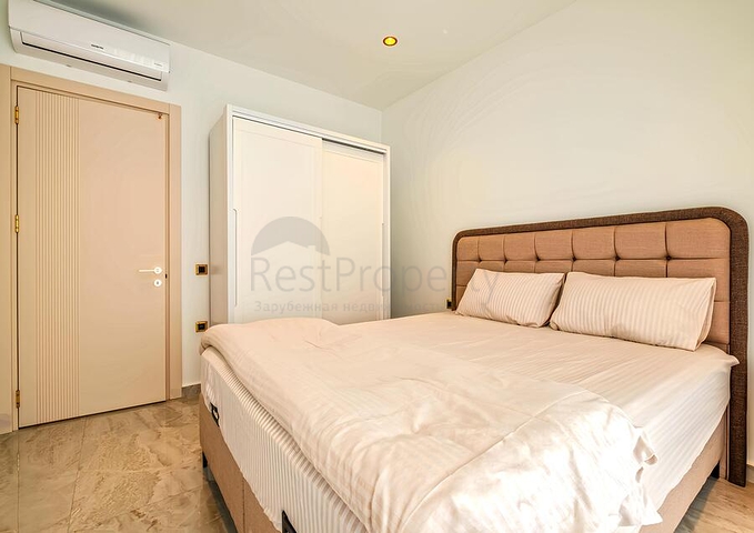 Сучасна мебльована квартира в 200 метрах від моря в Тосмурі