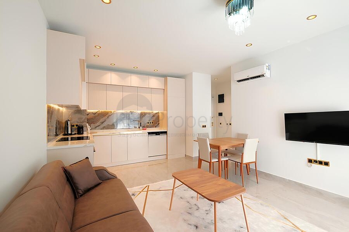 Сучасна мебльована квартира в 200 метрах від моря в Тосмурі