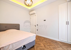 Розкішний пентхаус 4 + 1 з панорамним видом на море в центрі Аланії