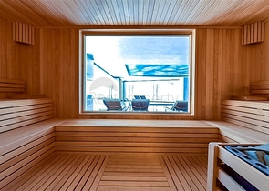 Розкішний пентхаус 4 + 1 з панорамним видом на море в центрі Аланії