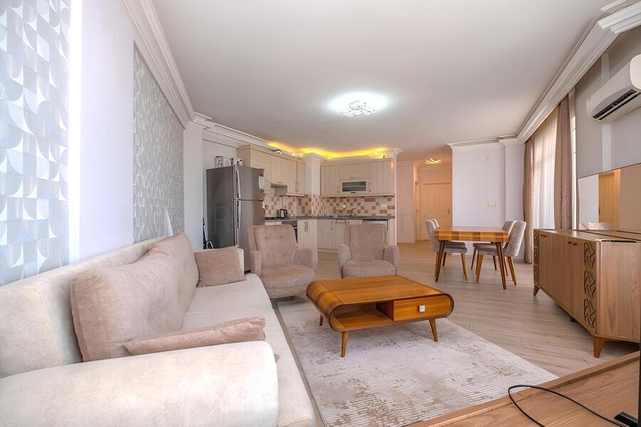 Квартира 2 + 1 з видом на море в районі Джікджіллі