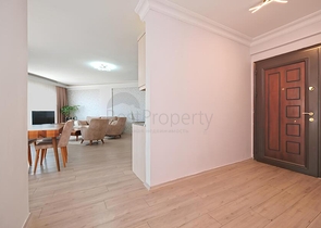 Квартира 2 + 1 з видом на море в районі Джікджіллі