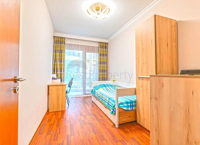 Квартира 3 + 1 з окремою кухнею в одному з кращих комплексів Аланії