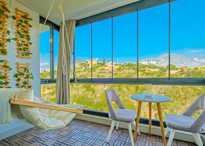 Сучасна квартира 1 + 1 в районі Кестель