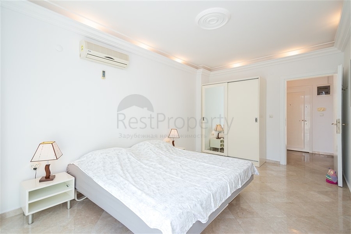 Простора квартира в Джікджіллі з розвиненою інфраструктурою