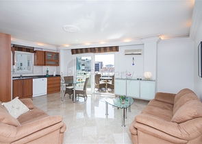 Простора квартира в Джікджіллі з розвиненою інфраструктурою