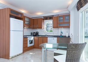 Простора квартира в Джікджіллі з розвиненою інфраструктурою